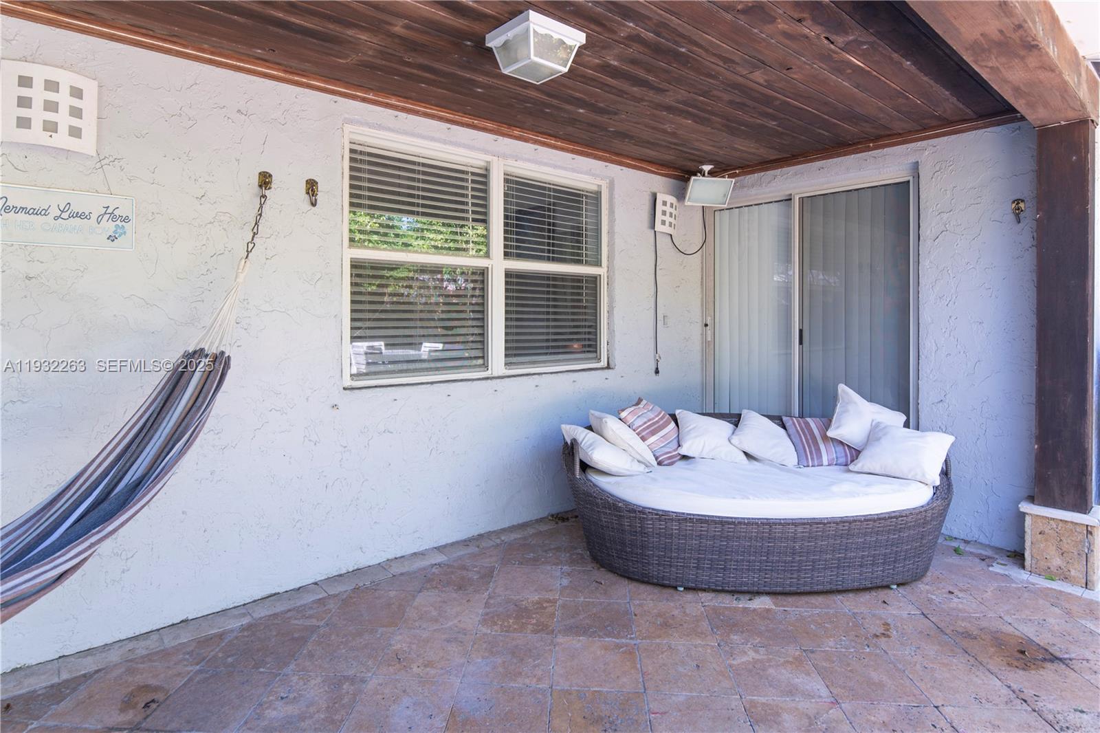 VILLAGES OF HILLSBORO SEC - Residential