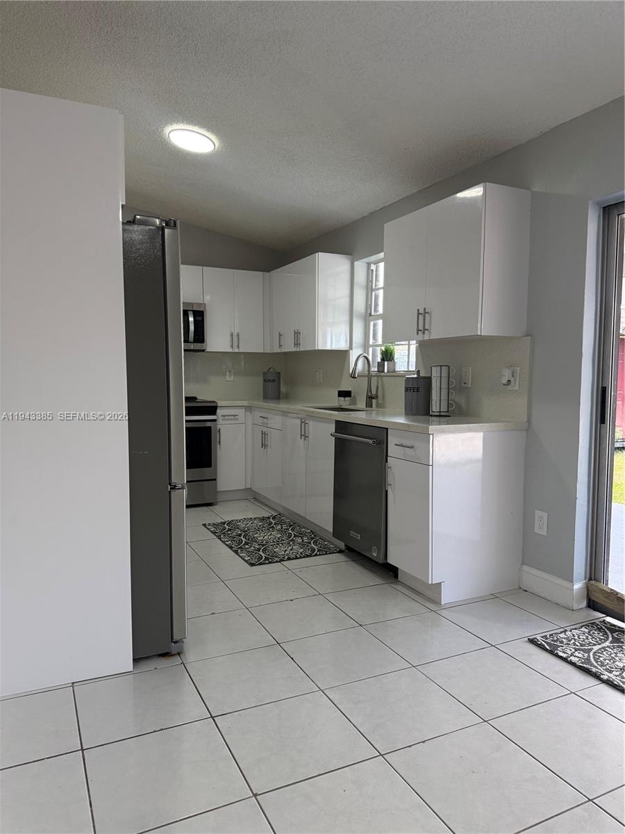 PLEASURE SOUTH - Residential