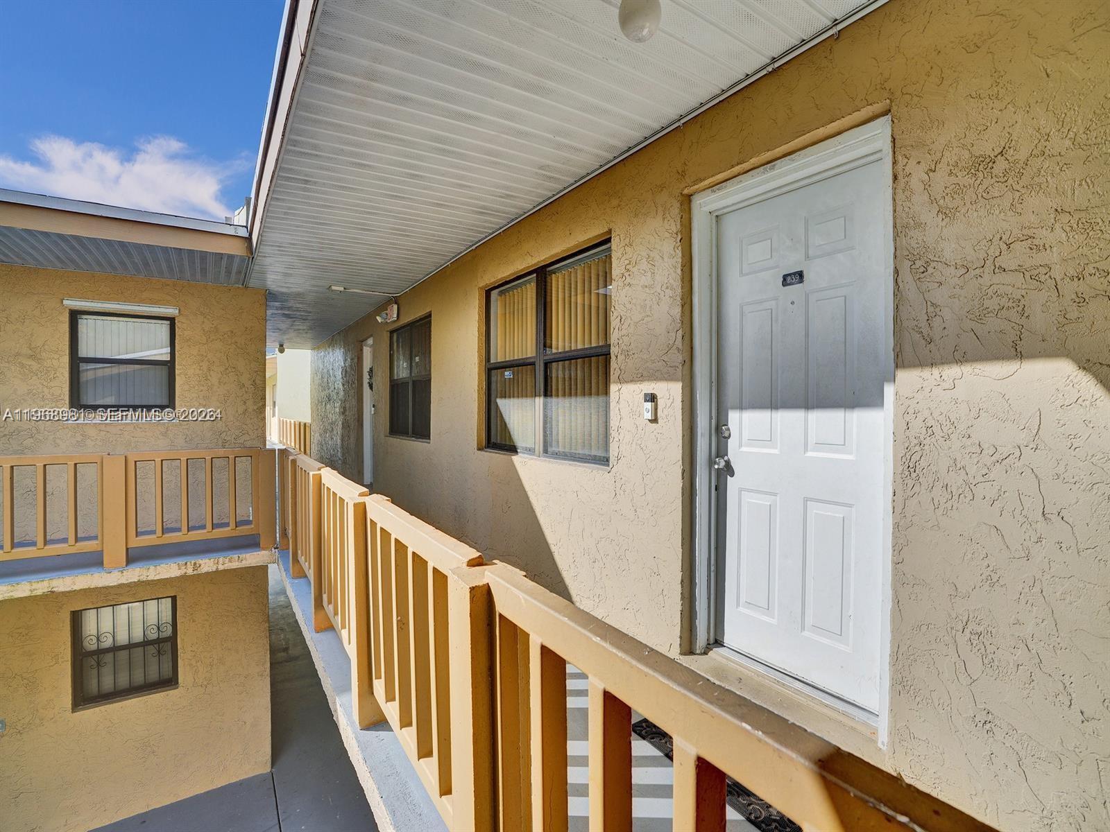 CUTLER CREEK VILLAGE COND - Residential Lease