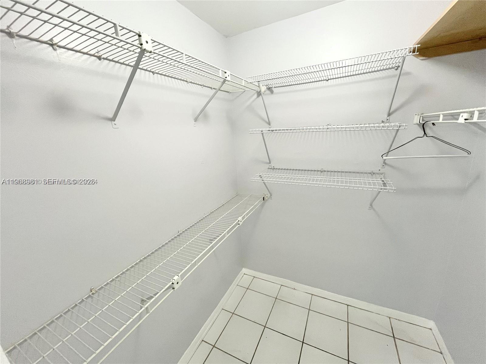 CUTLER CREEK VILLAGE COND - Residential Lease