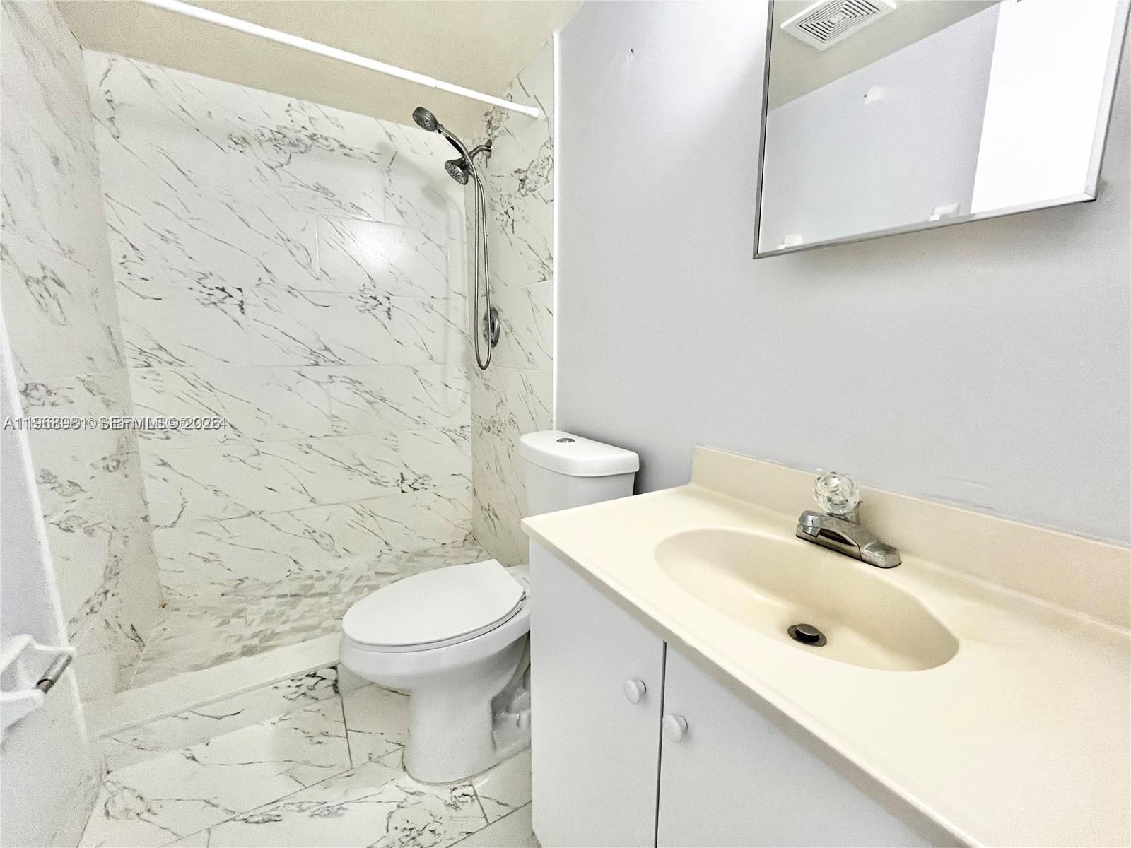 CUTLER CREEK VILLAGE COND - Residential Lease