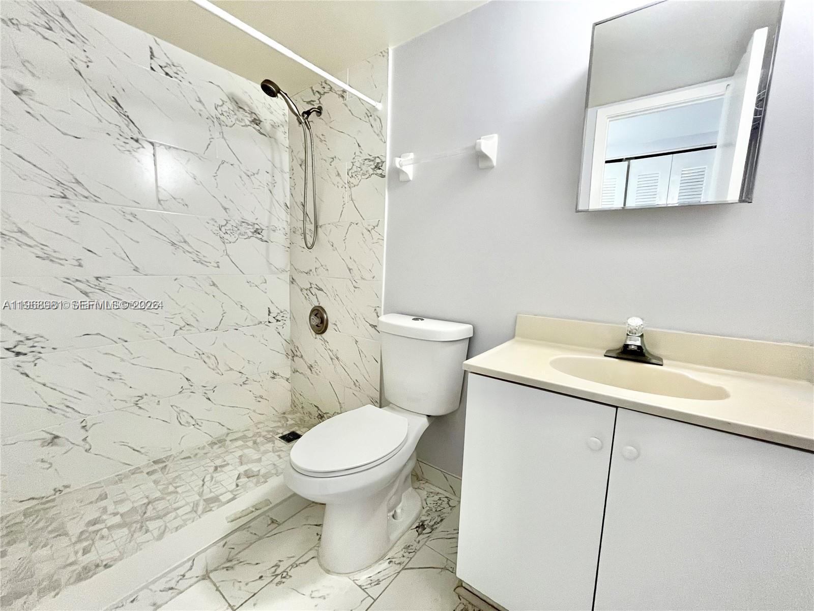 CUTLER CREEK VILLAGE COND - Residential Lease