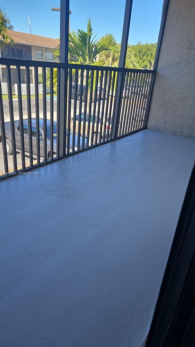 CUTLER CREEK VILLAGE COND - Residential Lease