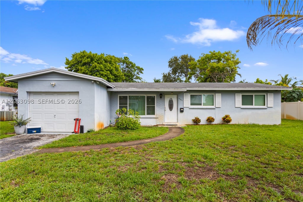 Photo of 4857 NW 8th Ct, Plantation, FL 33317 (MLS # A12063098)