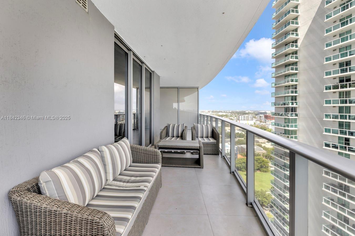 ARIA ON THE BAY CONDO - Residential Lease