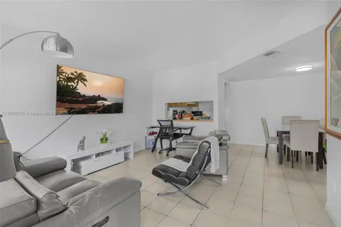 15346 SW 72 St Unit 22-11, Miami, FL 33193 - MLS#: A11608075