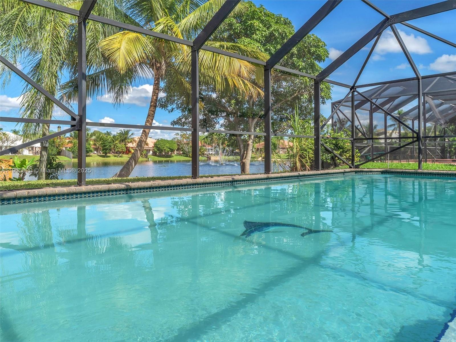 BANYAN CLUB - Residential