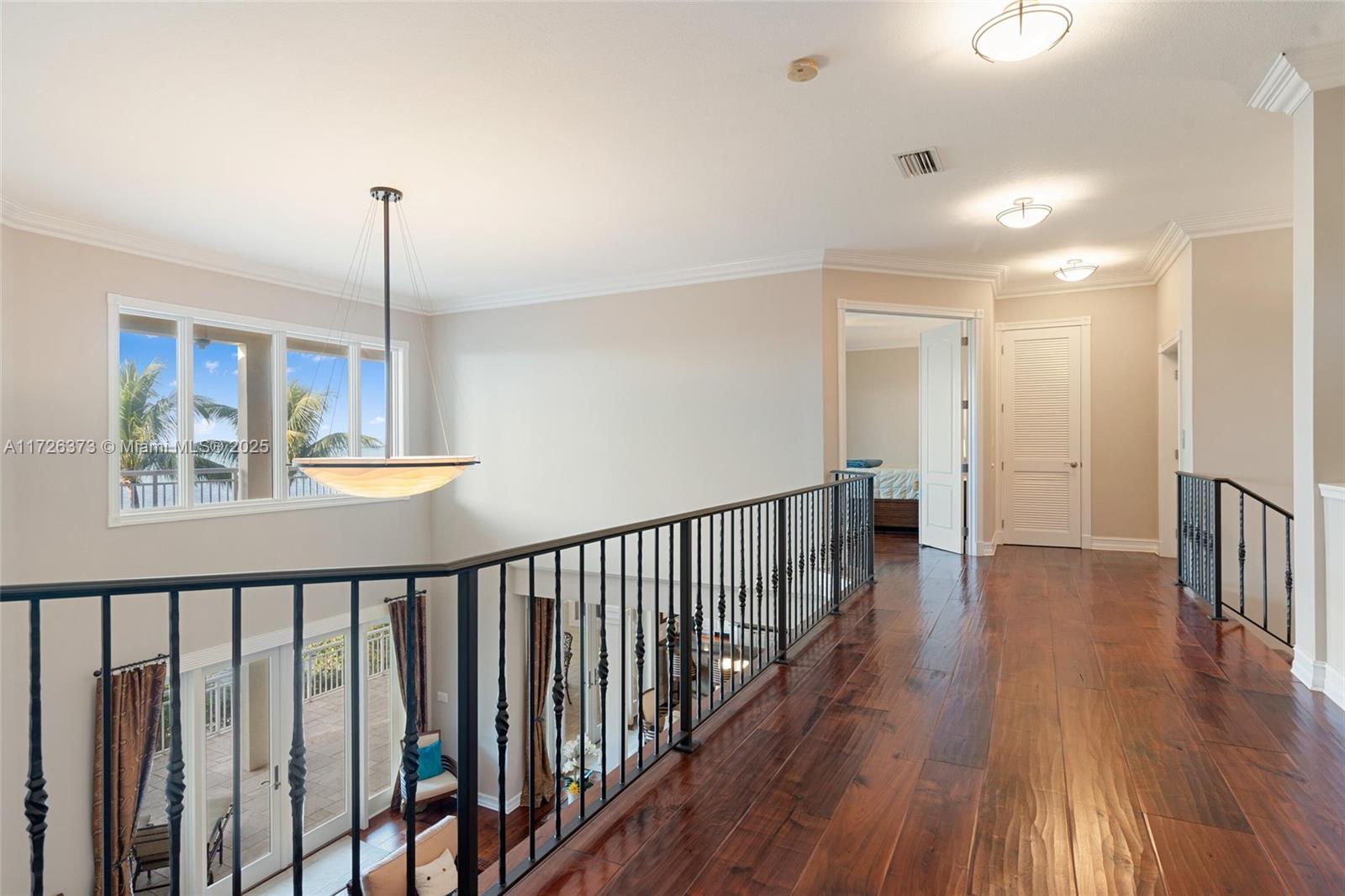 CORAL COAST - Residential