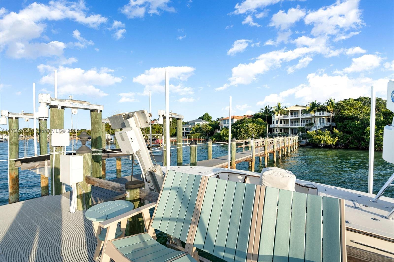 CORAL COAST - Residential