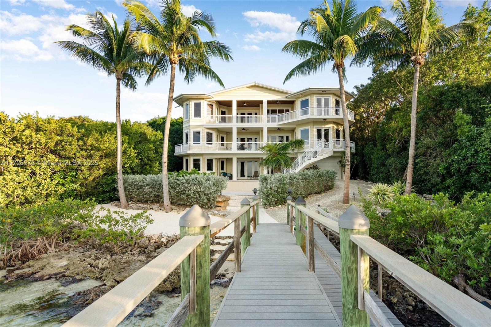 CORAL COAST - Residential