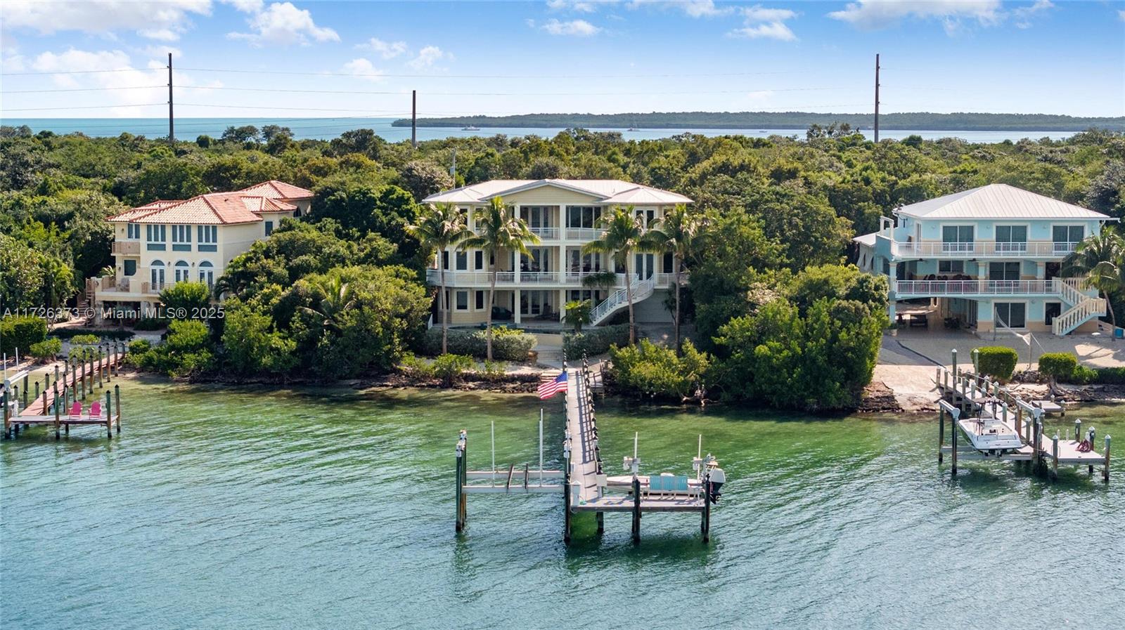 CORAL COAST - Residential