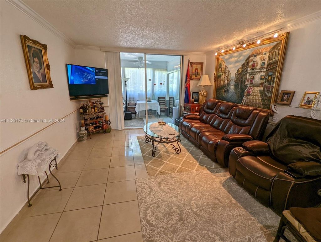 Photo of 900 NE 12th Ave #305, Hallandale Beach, FL 33009 (MLS # A11629173)