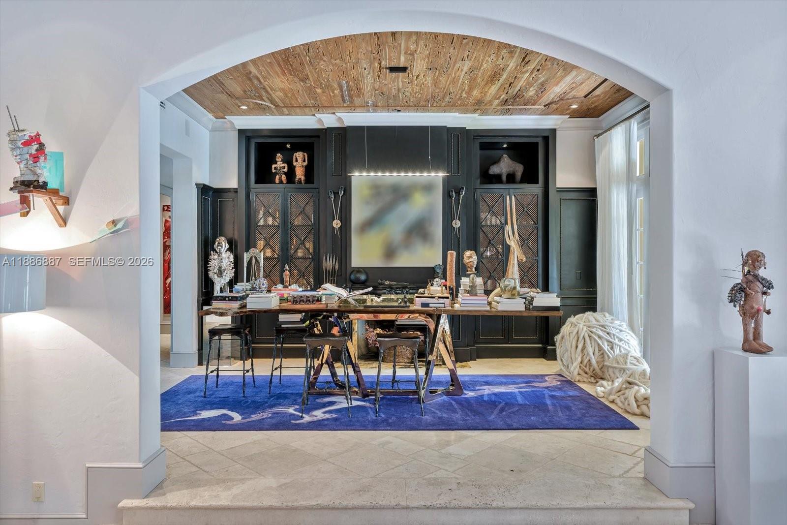 HIGH CREST - Residential