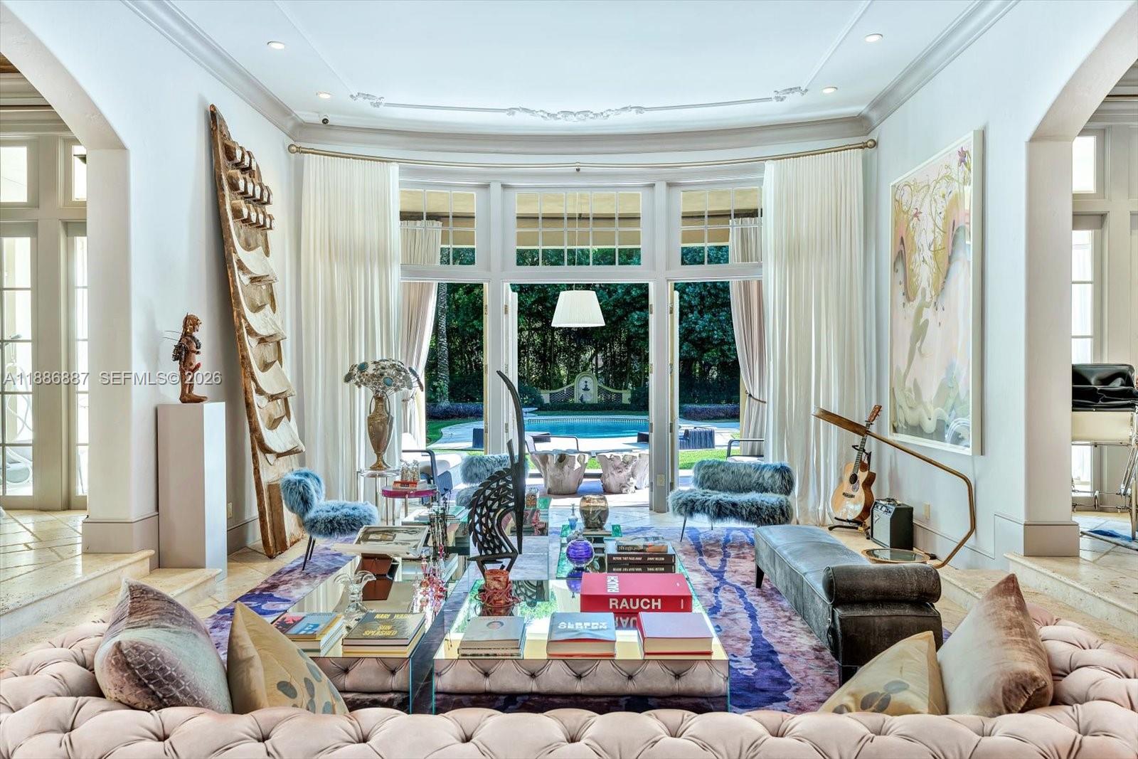 HIGH CREST - Residential