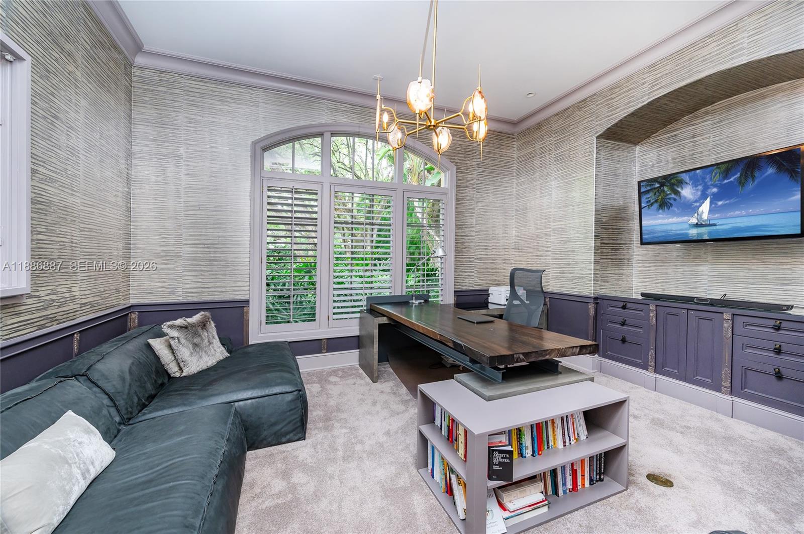 HIGH CREST - Residential