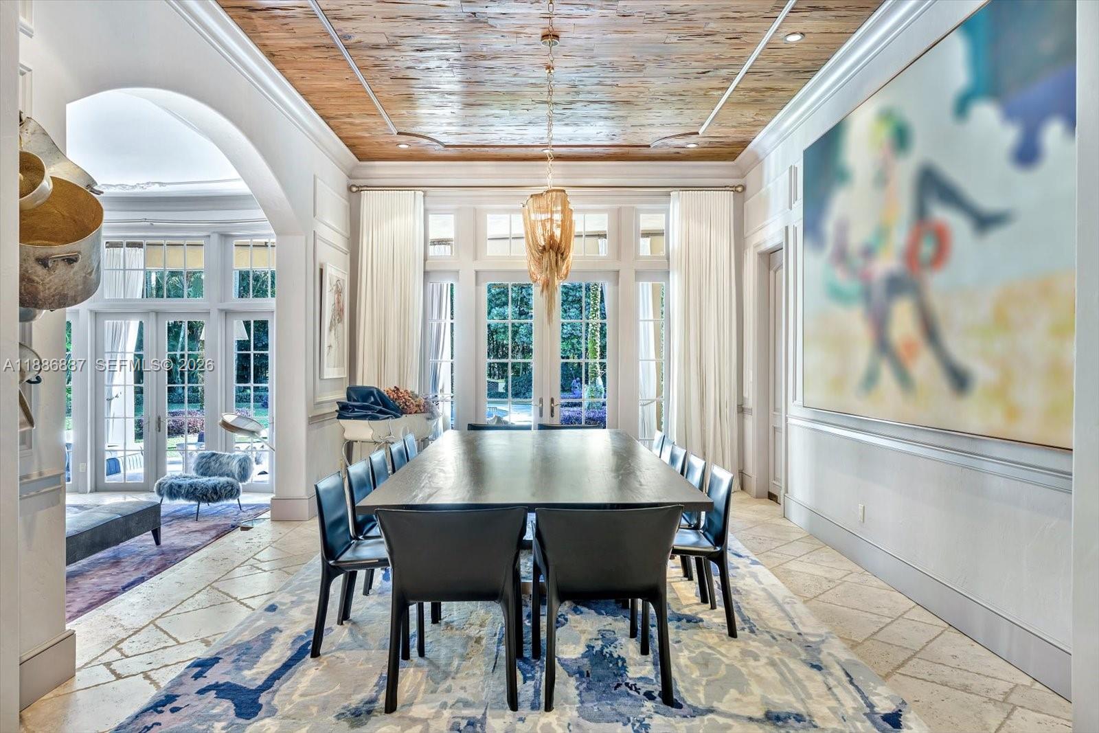 HIGH CREST - Residential