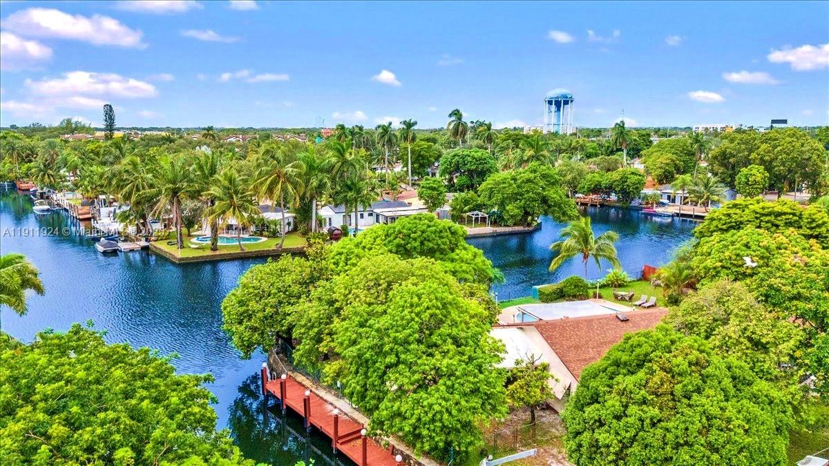 HOLLYWOOD ISLES ADD - Residential Lease