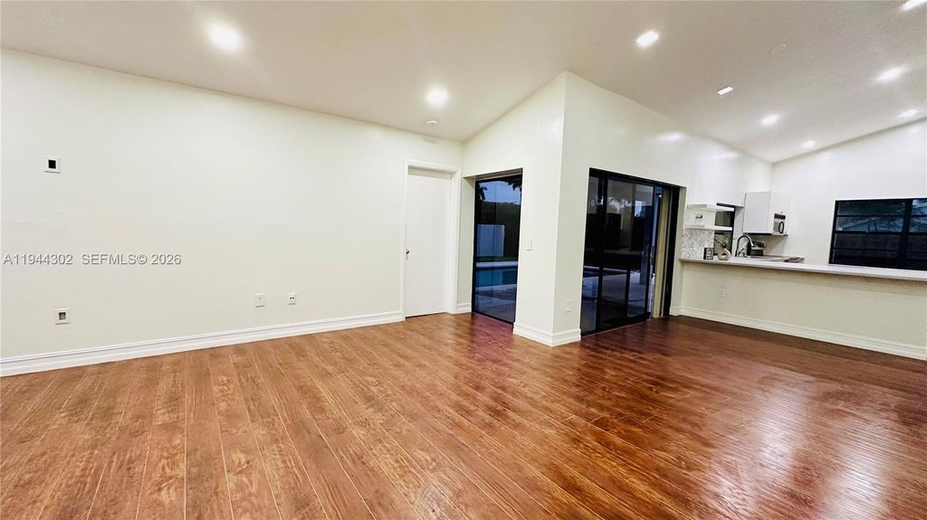 Photo of 528 SW 166th Ter, Weston, FL 33326 (MLS # A11944302)