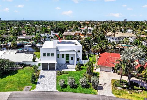 Tiny photo for 2751 NE 22nd Ct, Pompano Beach, FL 33062 (MLS # A12021895)