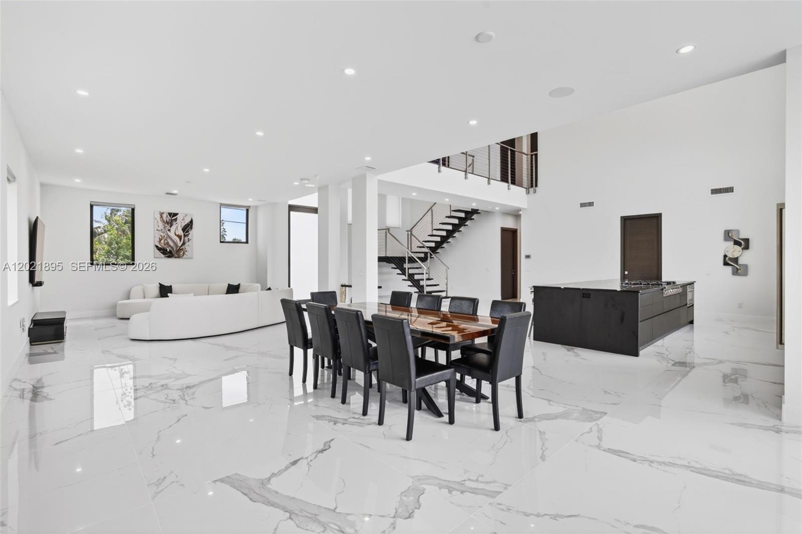HILLSBORO HARBOR UNIT - Residential