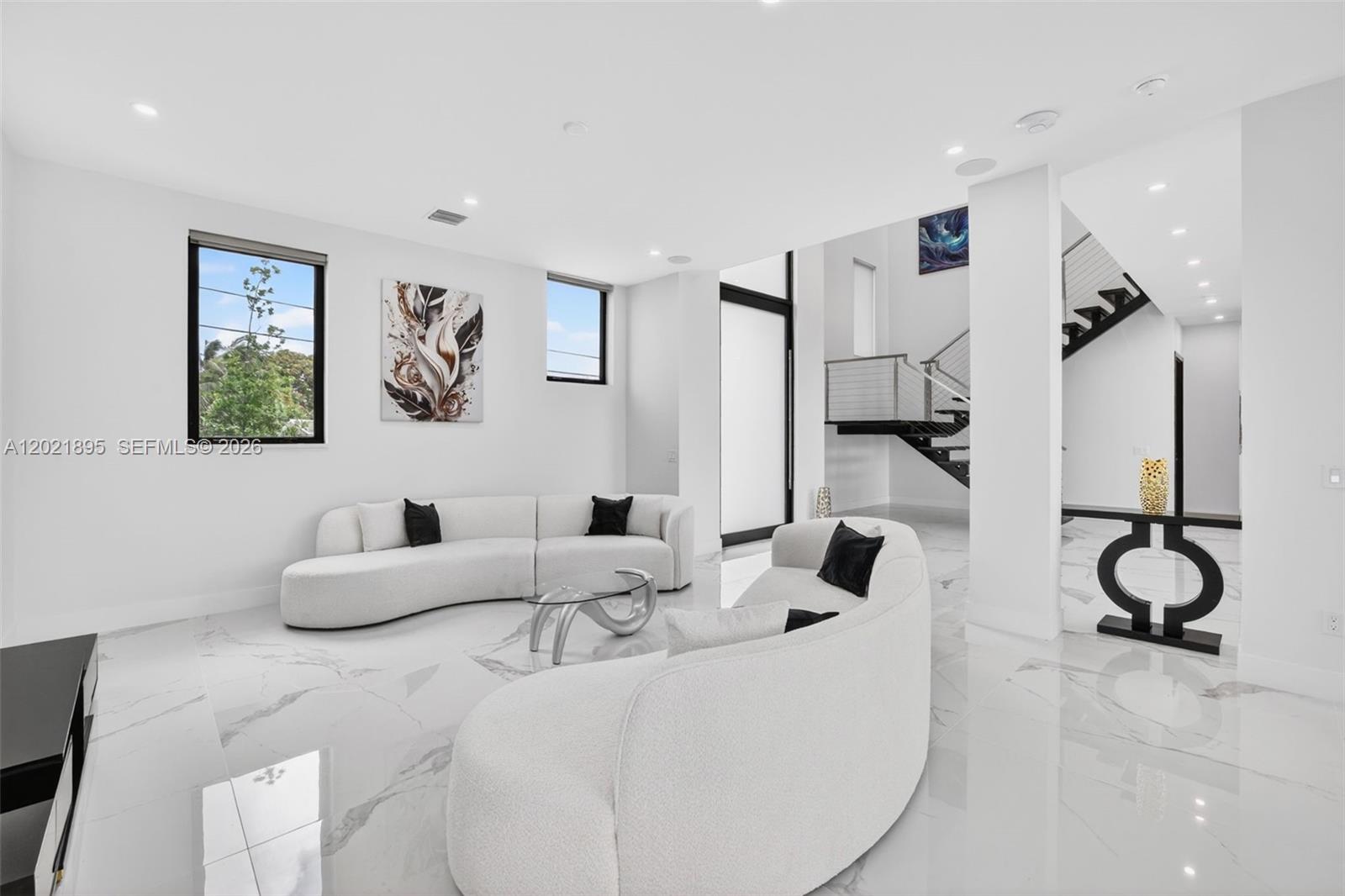 HILLSBORO HARBOR UNIT - Residential