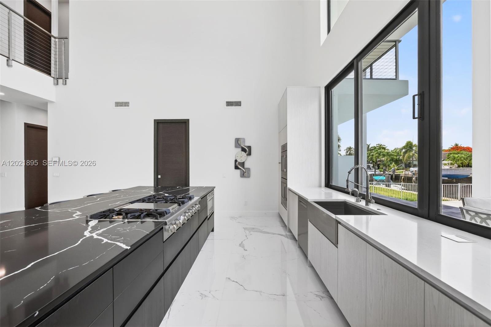 HILLSBORO HARBOR UNIT - Residential