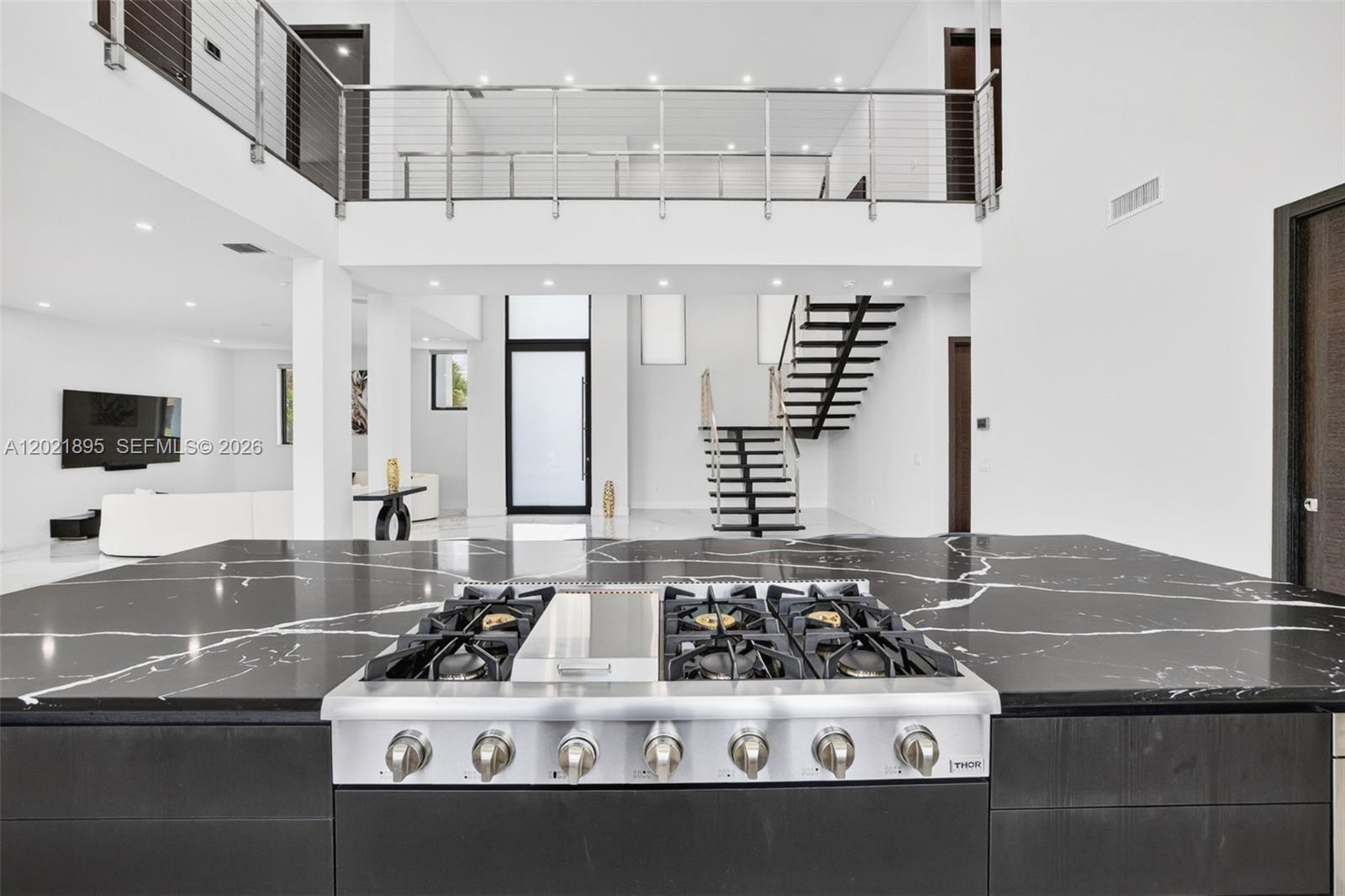 HILLSBORO HARBOR UNIT - Residential