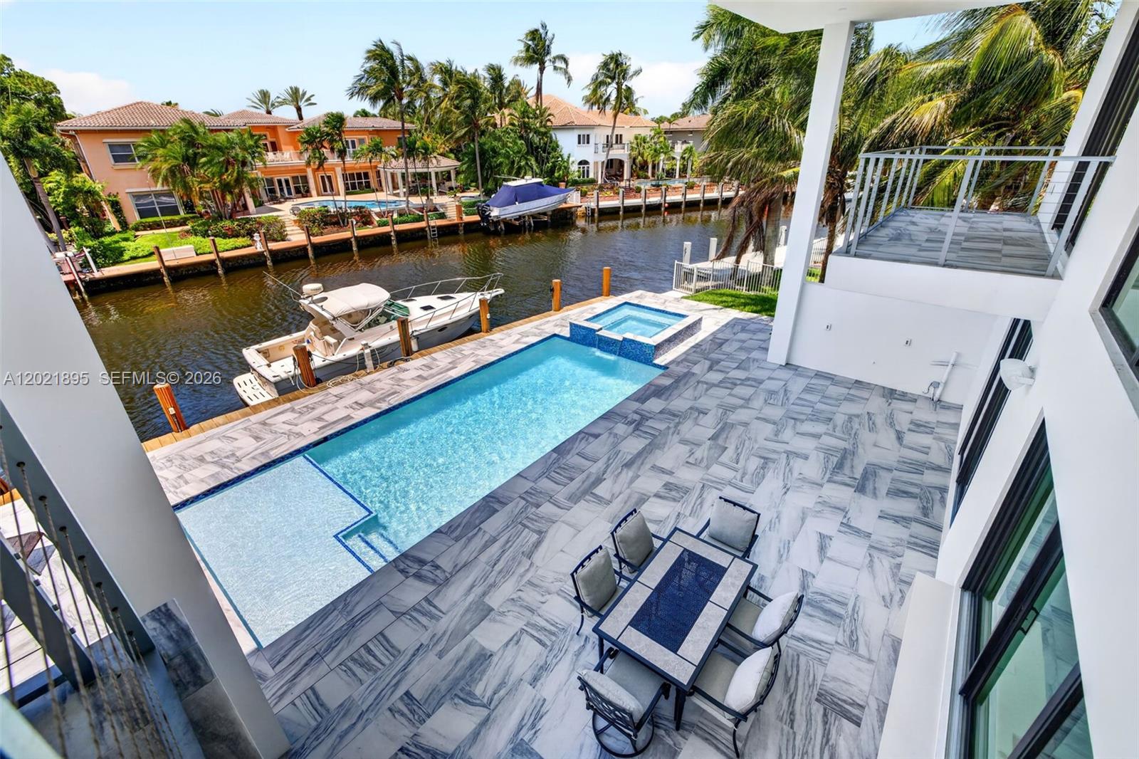 HILLSBORO HARBOR UNIT - Residential