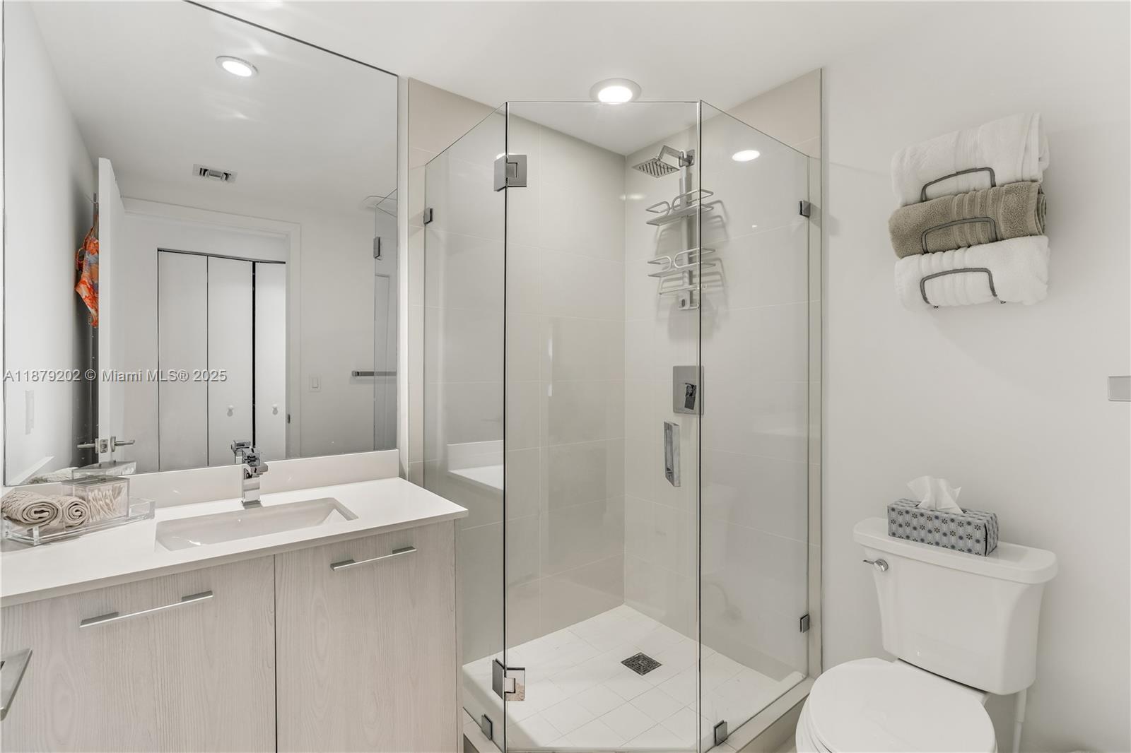 BRICKELL HEIGHTS WEST CON - Residential Lease