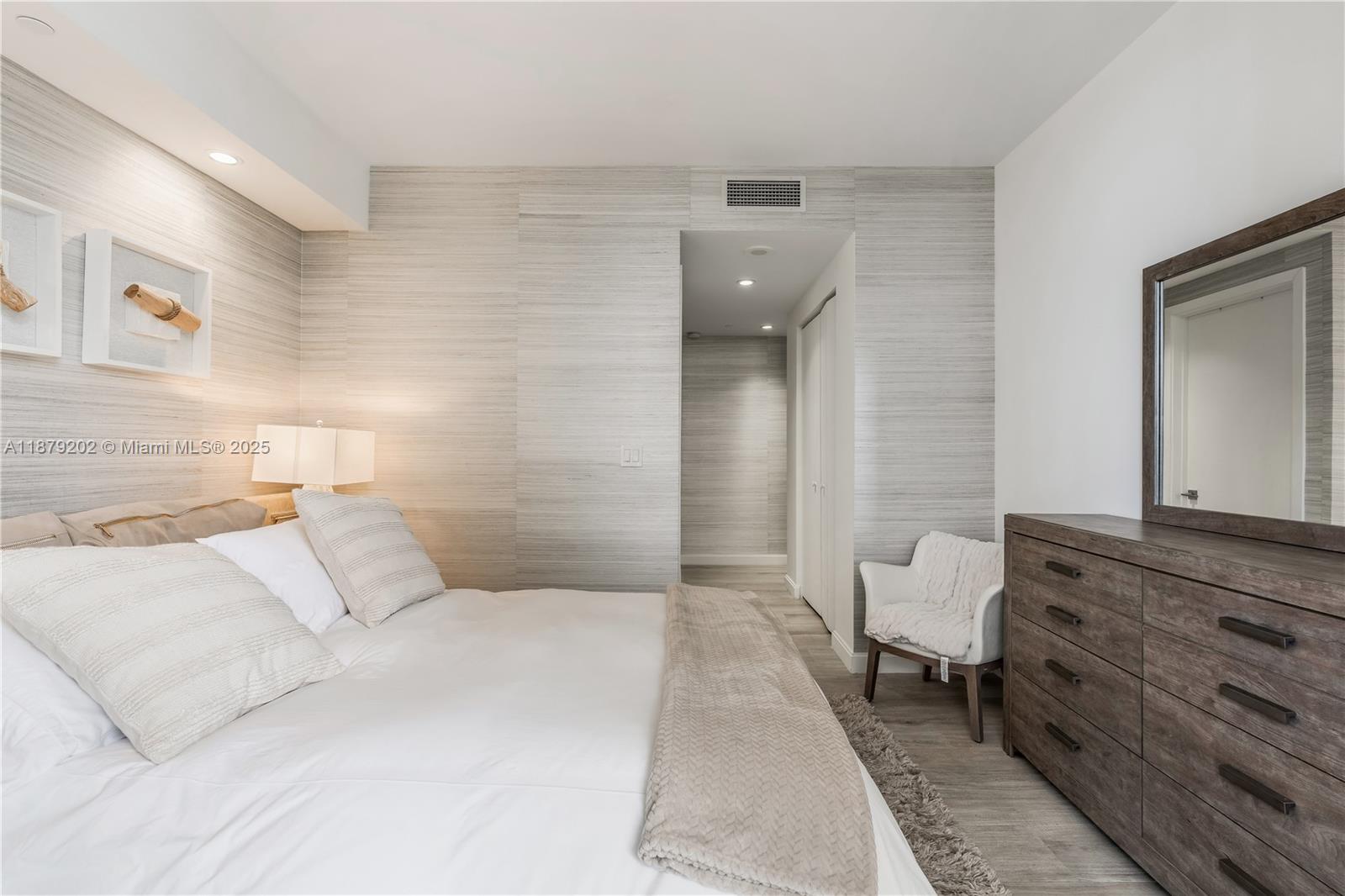 BRICKELL HEIGHTS WEST CON - Residential Lease