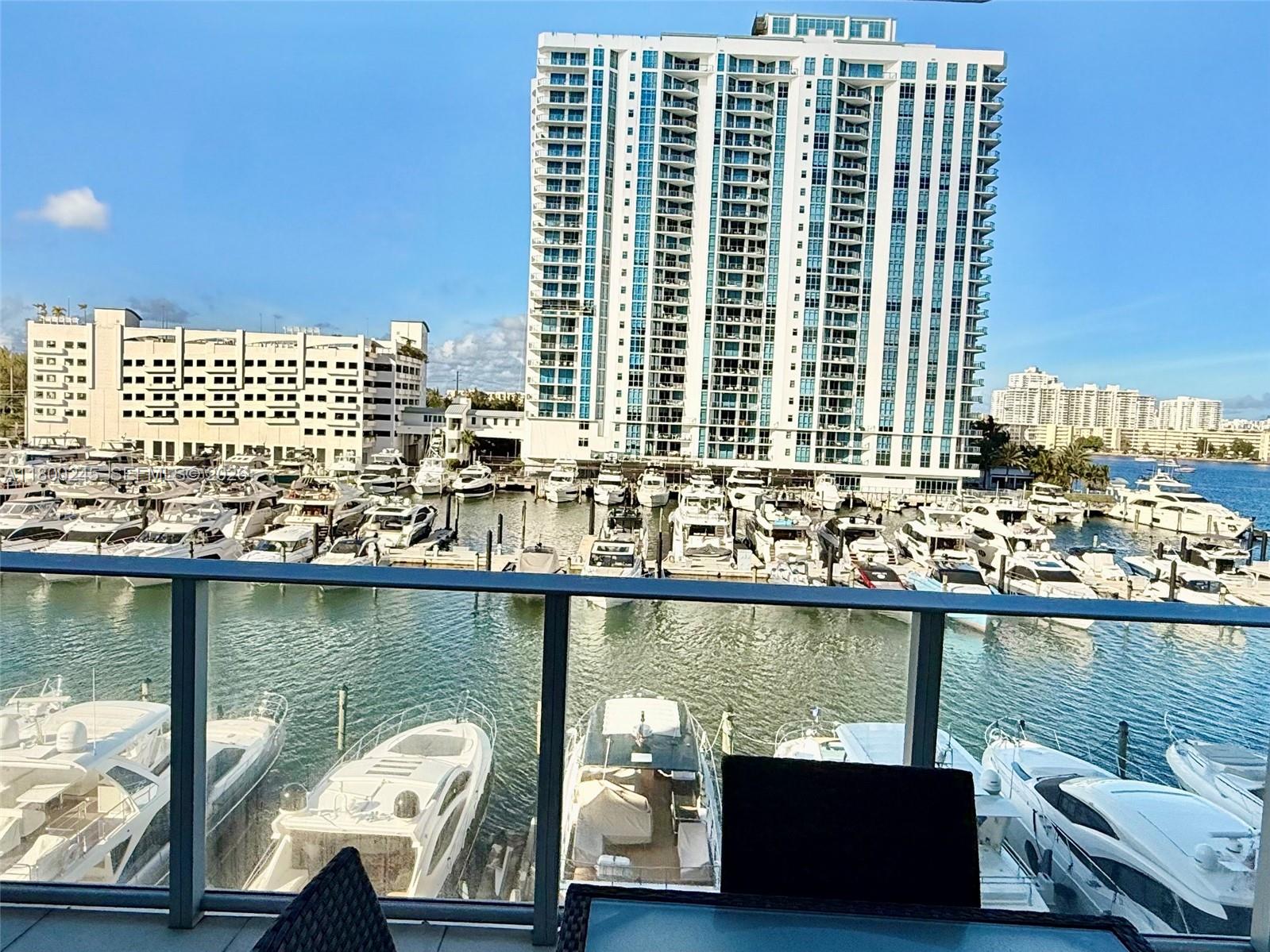 17111 Biscayne Blvd 403