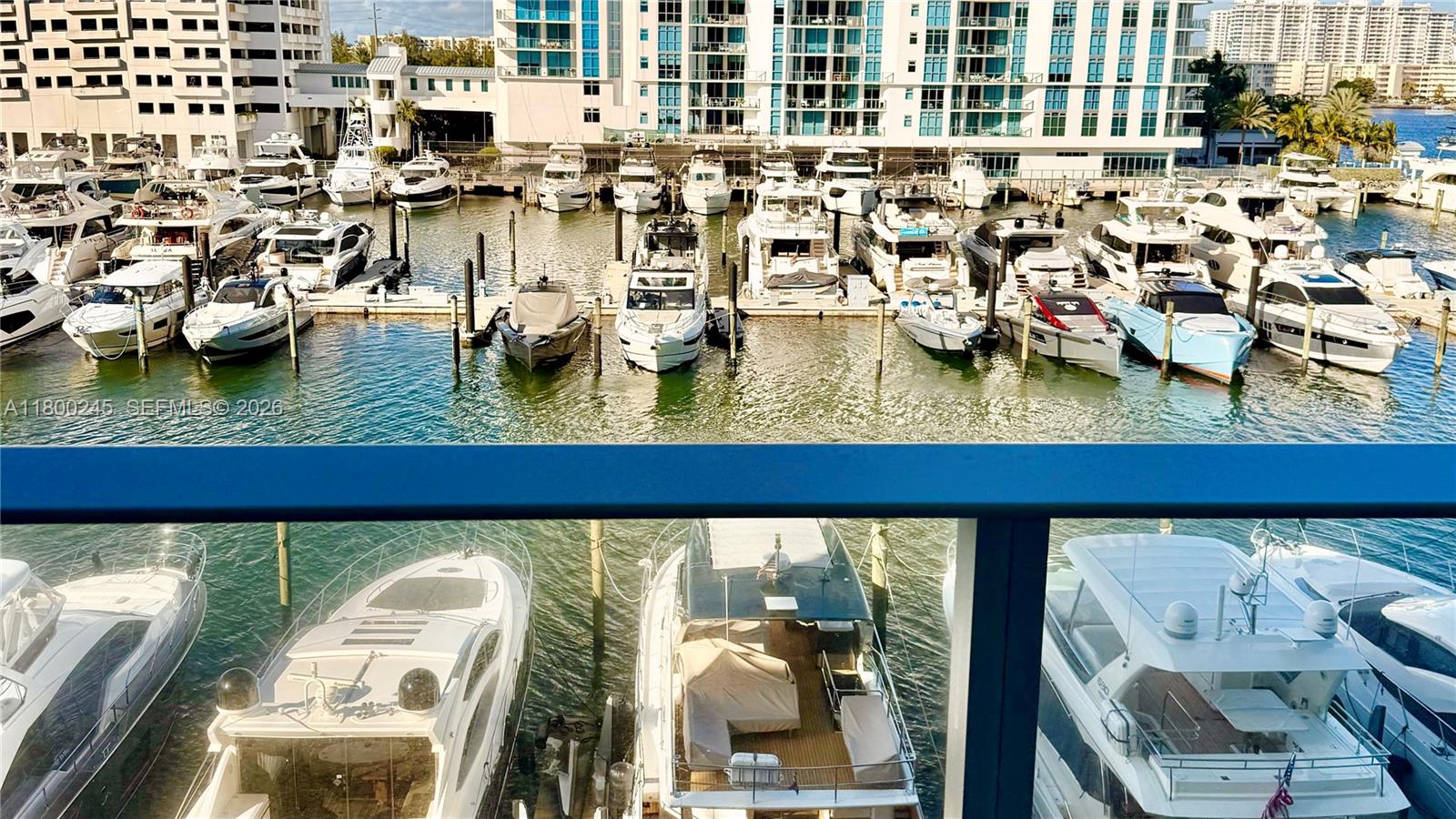 17111 Biscayne Blvd 403