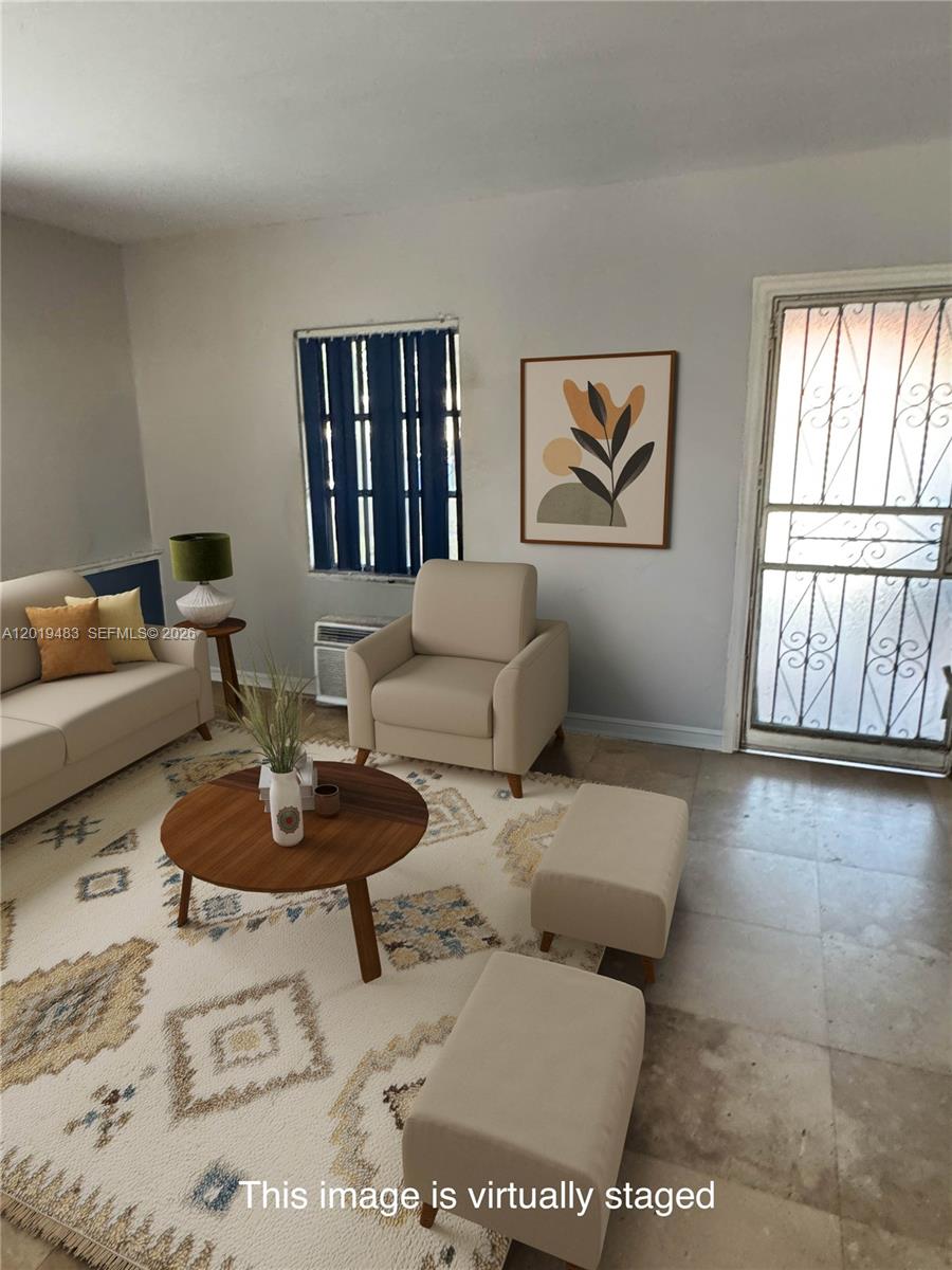224 NE 47th St