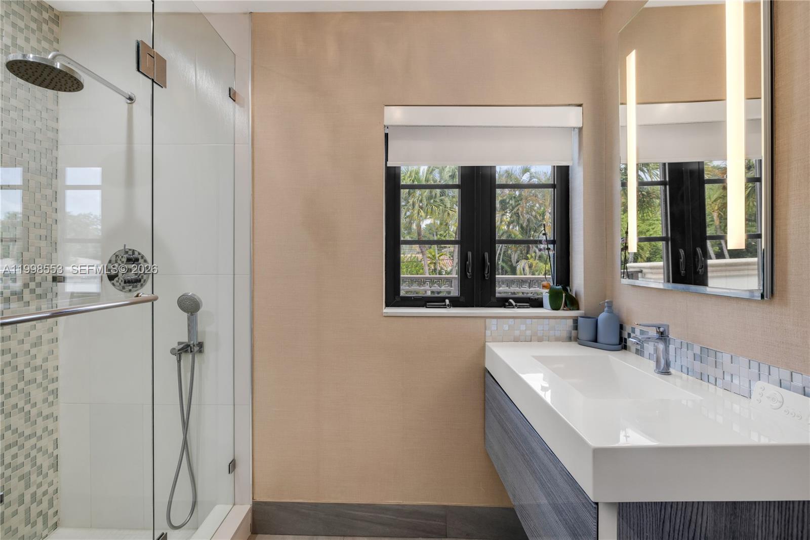 MIAMI SHORES SEC 3 - Residential