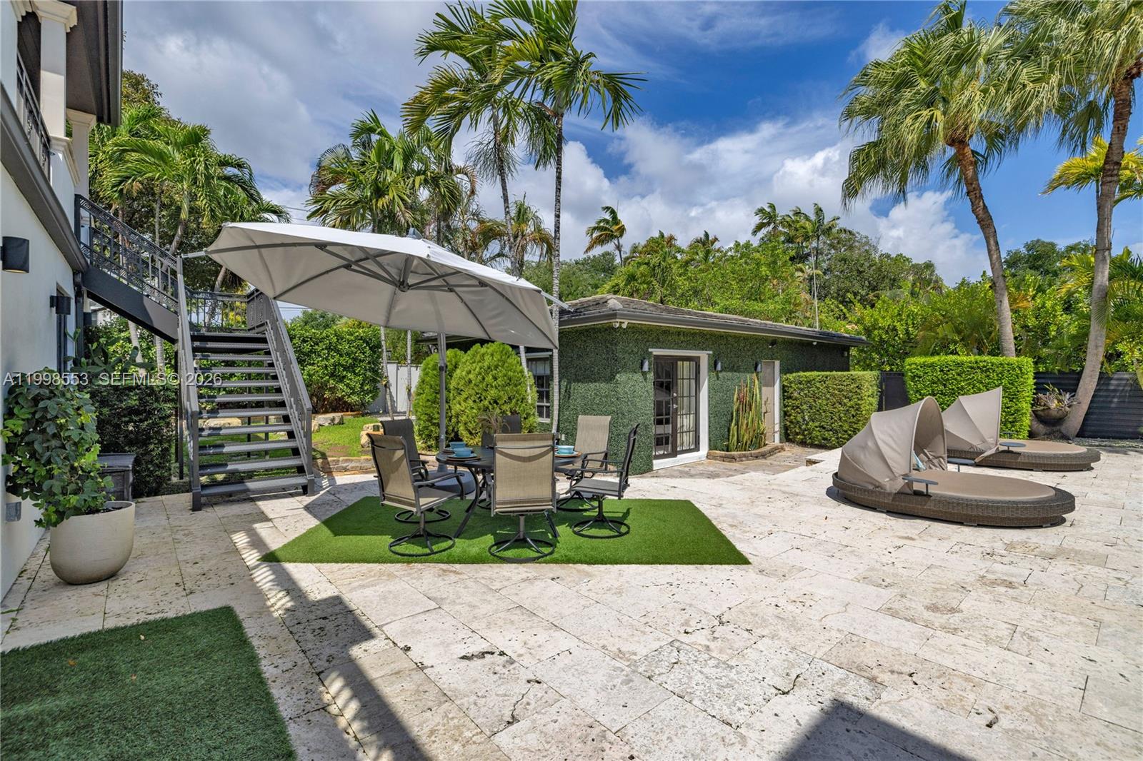 MIAMI SHORES SEC 3 - Residential