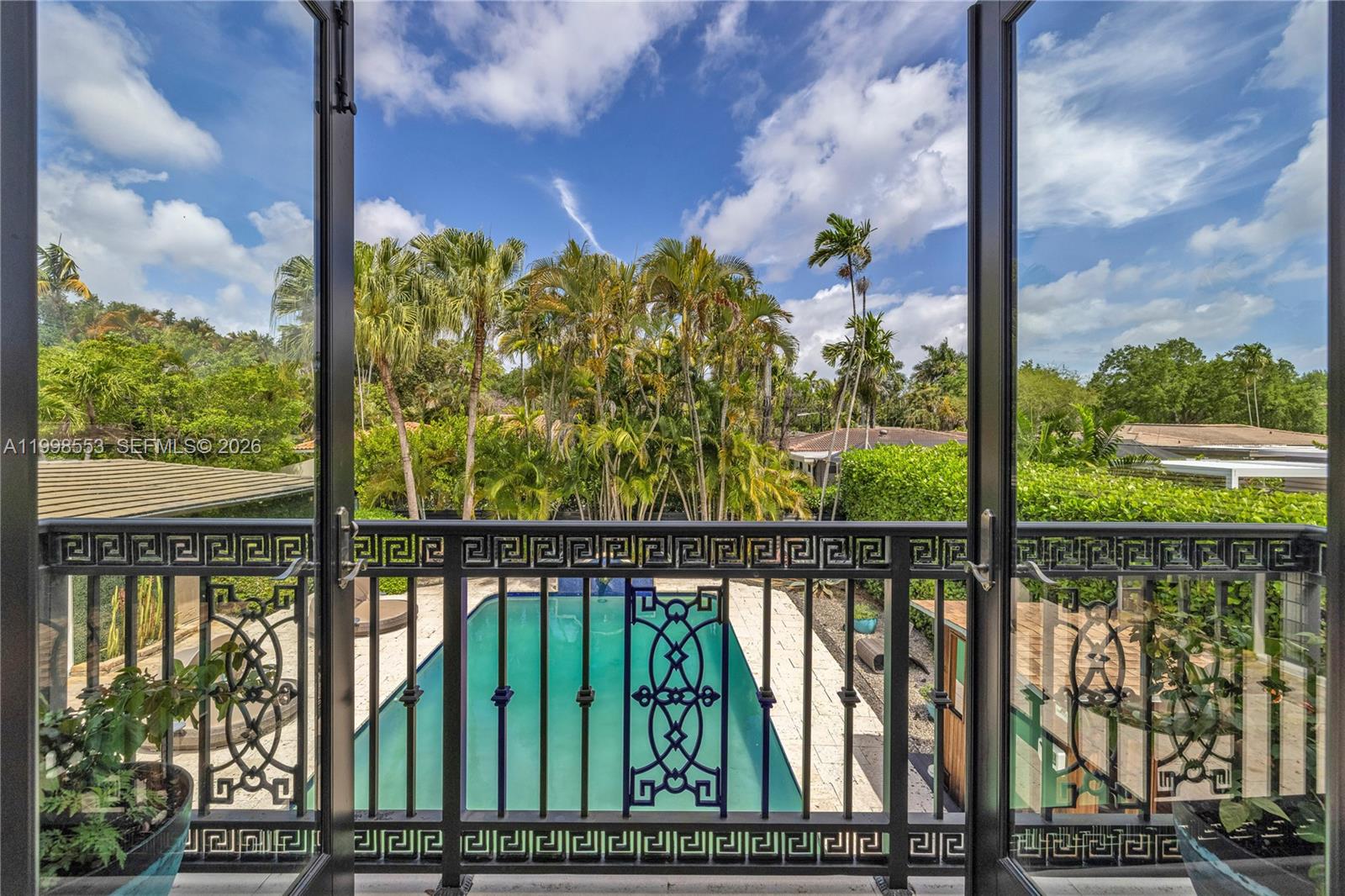 MIAMI SHORES SEC 3 - Residential