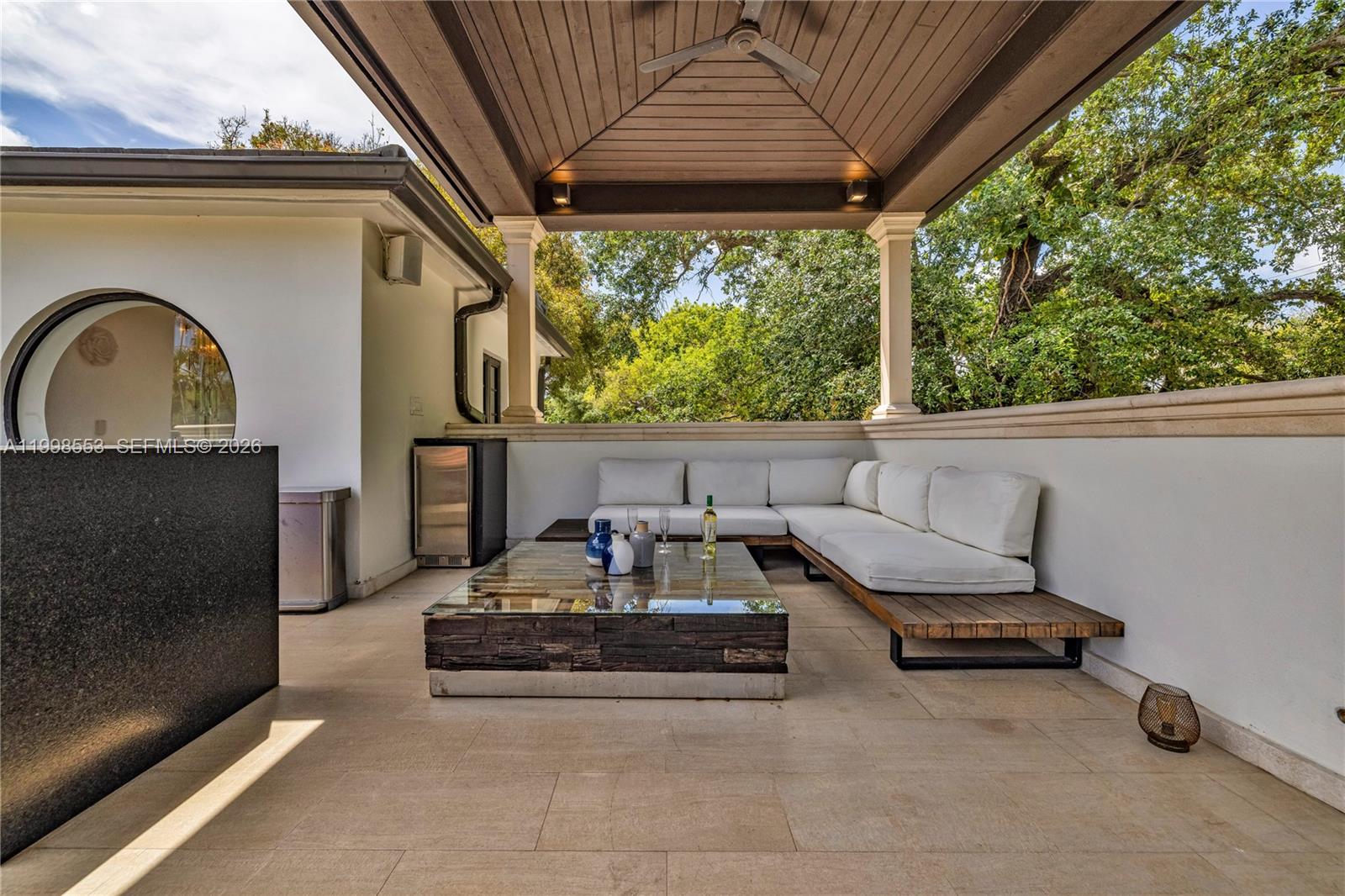 MIAMI SHORES SEC 3 - Residential