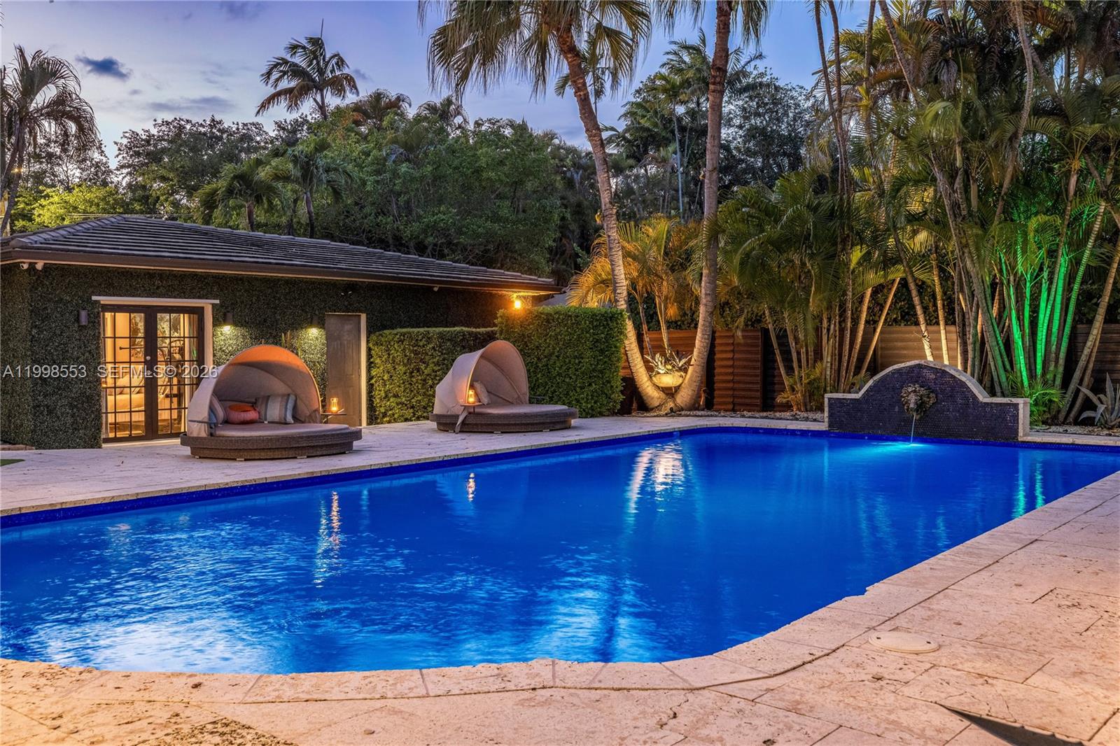 MIAMI SHORES SEC 3 - Residential