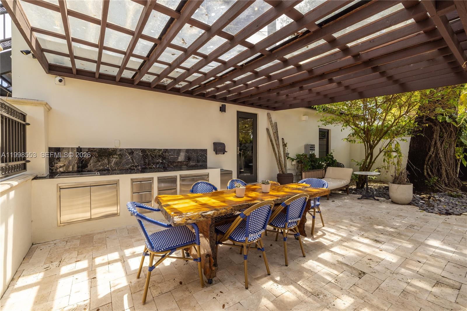 MIAMI SHORES SEC 3 - Residential