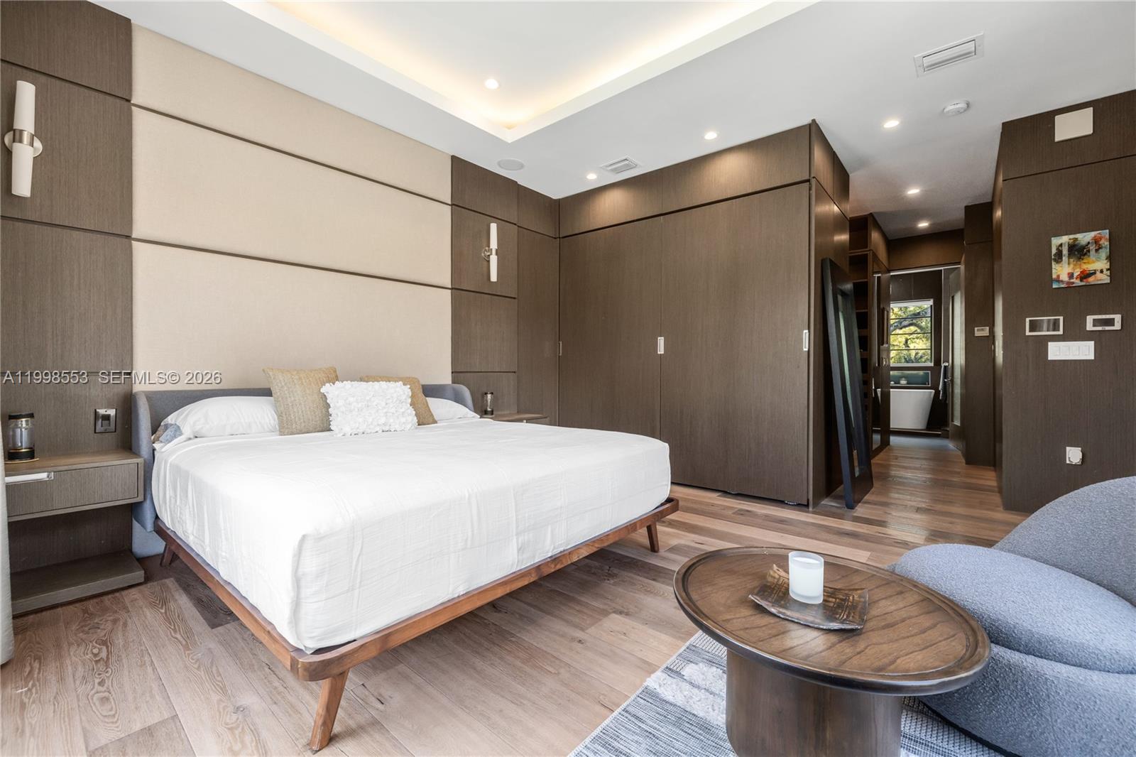 MIAMI SHORES SEC 3 - Residential