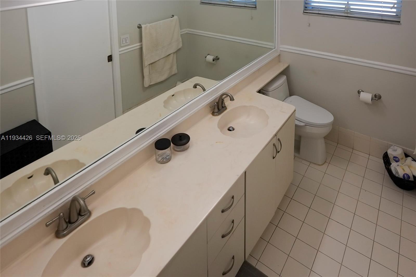 PATIO HOMES OF DORAL PINE - Residential