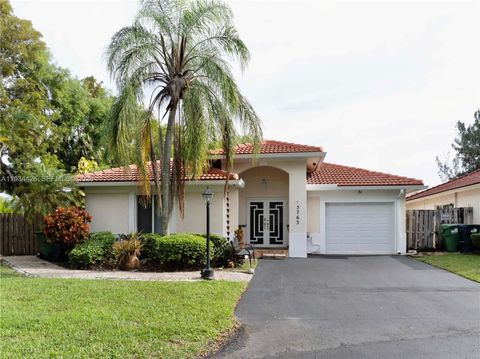 5763 NW 97th Ct Doral FL 33178