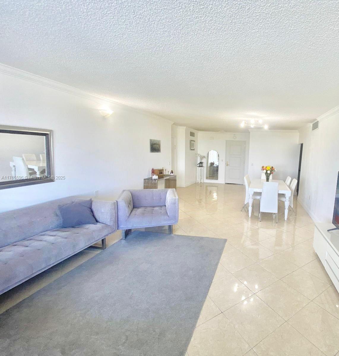 9801 Collins Ave 8M