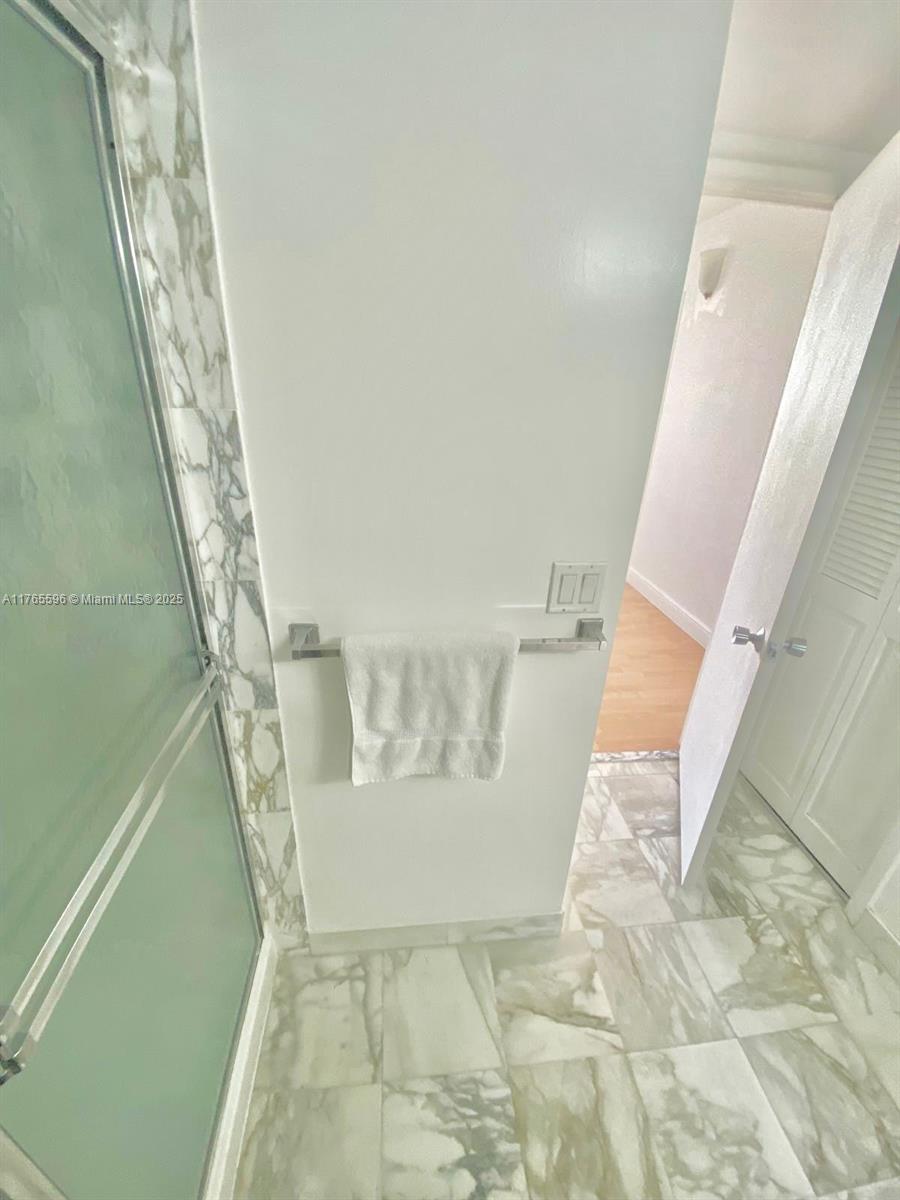 BALMORAL CONDO - Residential