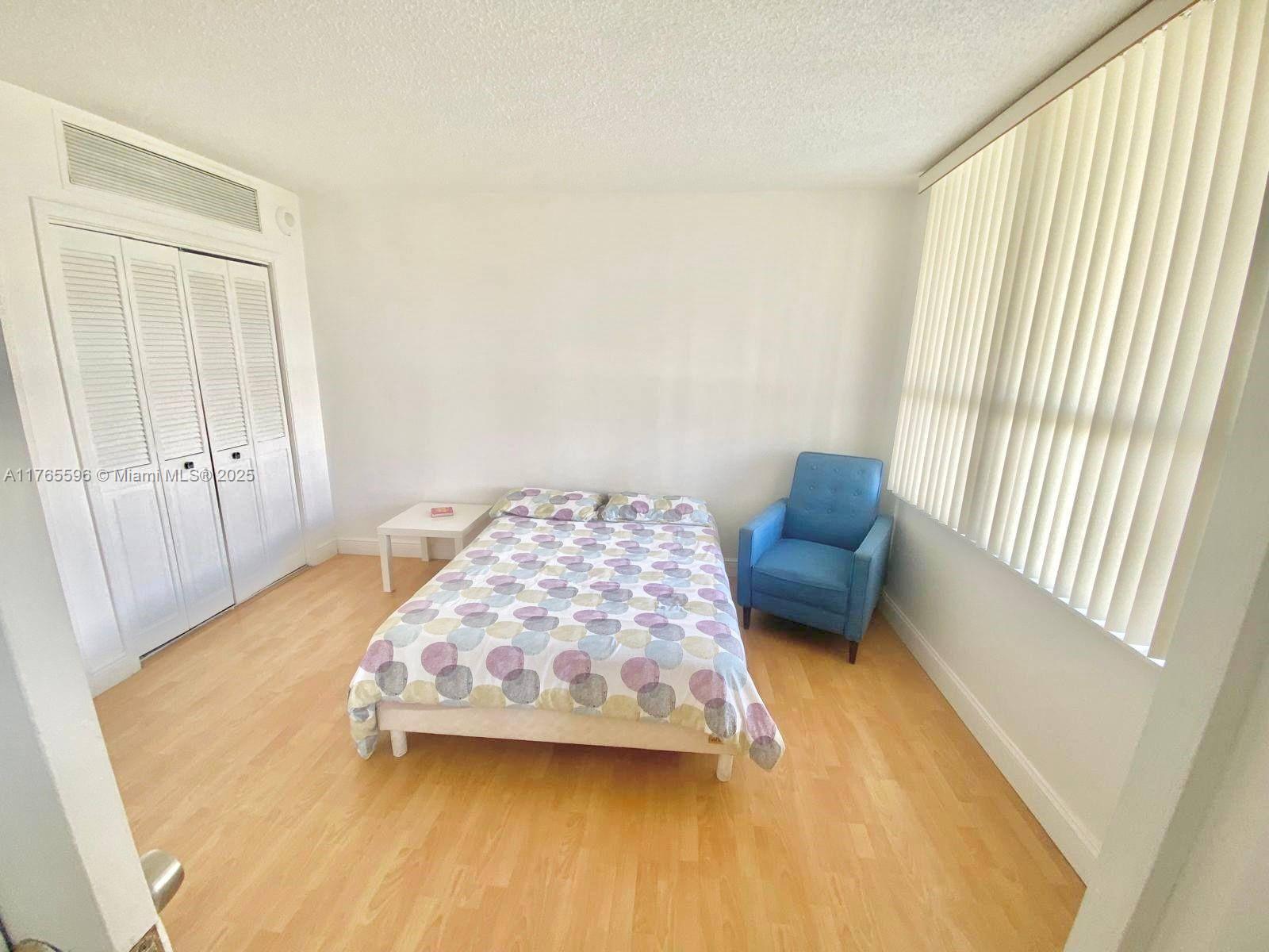 BALMORAL CONDO - Residential