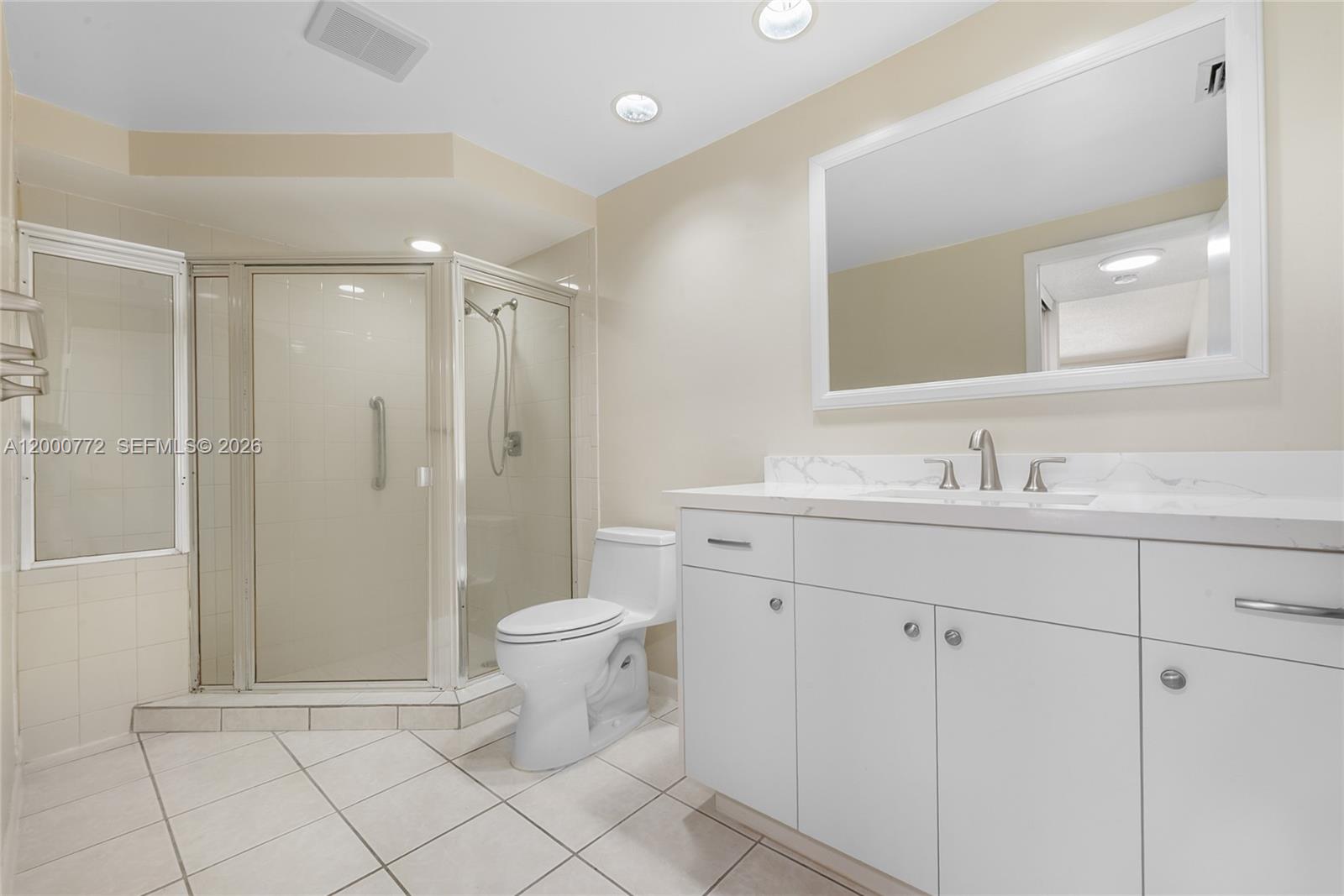 VILLAS OF DEERWOOD REPLAT - Residential