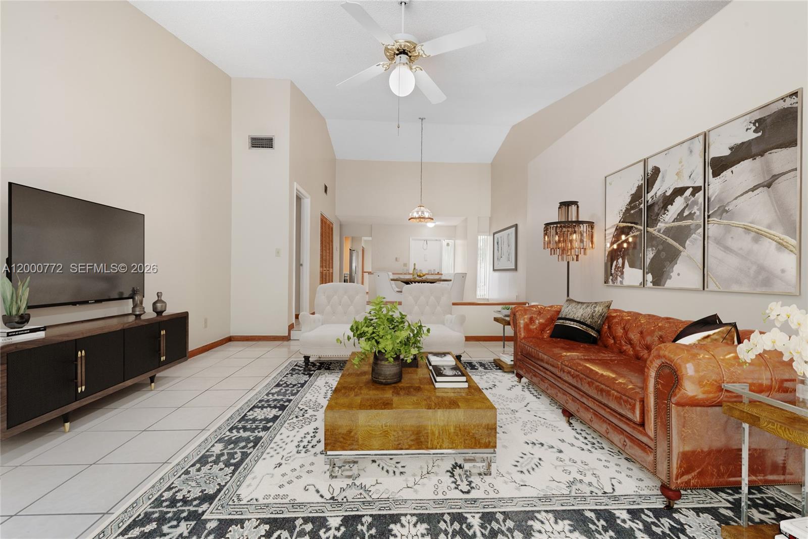 VILLAS OF DEERWOOD REPLAT - Residential