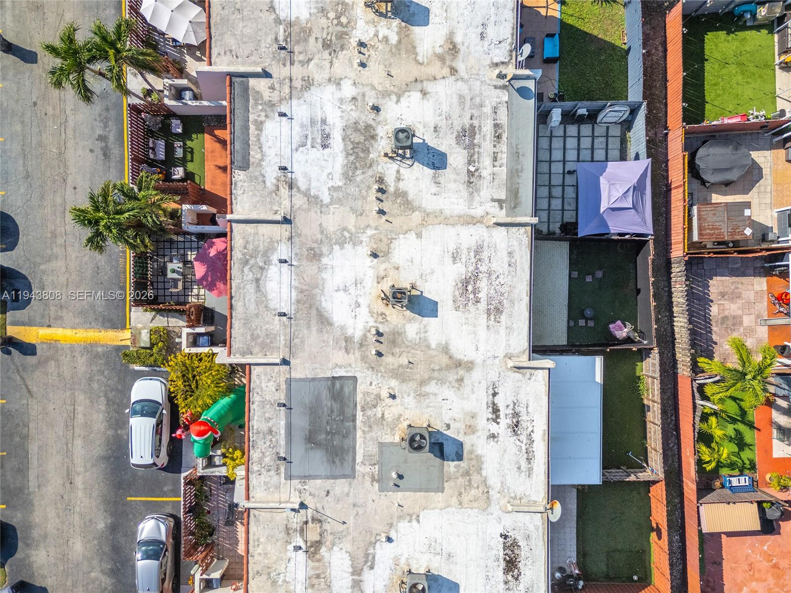 LAKE LAURA CONDO NO 2 - Residential