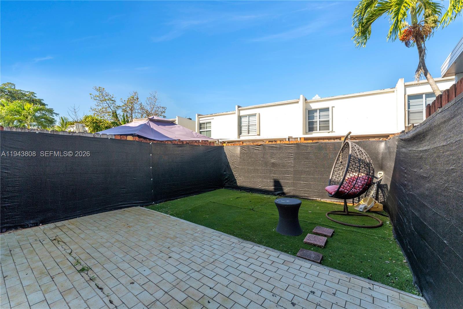 LAKE LAURA CONDO NO 2 - Residential