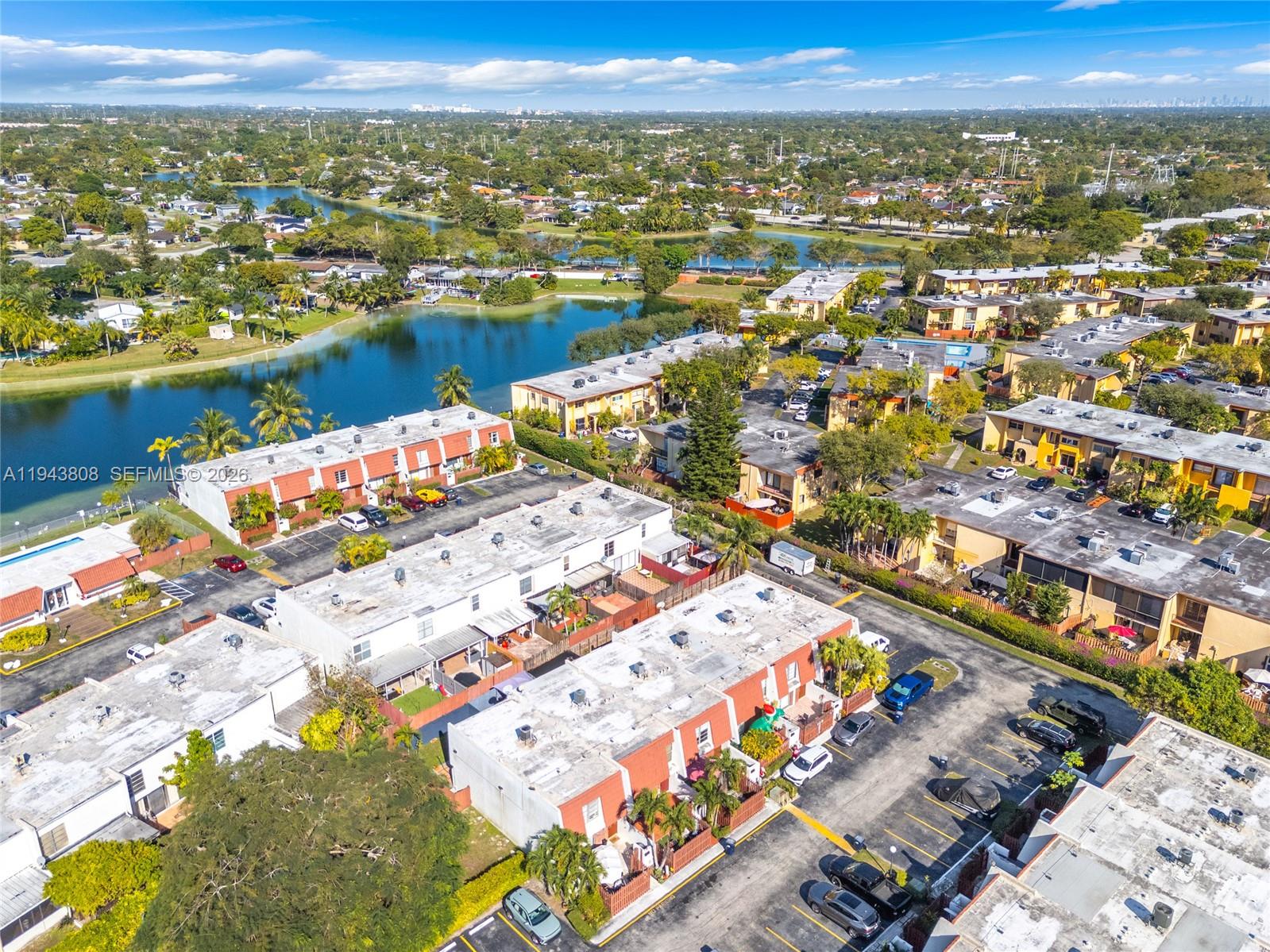 LAKE LAURA CONDO NO 2 - Residential